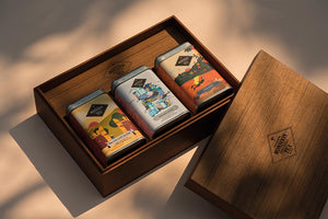 Premium Wood Box Gift Set - Thailand Blends Black Tea Set
